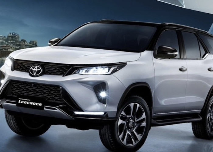 Toyota Fortuner GR Sport 2024 Tak Terkalahkan dengan Pajero Sport Dua SUV Memiliki Kecanggihan yang Istimewah