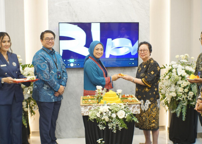 Resmikan Sentra Layanan Prioritas di Cirebon, Kini BRI Miliki 43 Lokasi Layanan Premium yang tersebar di Selur