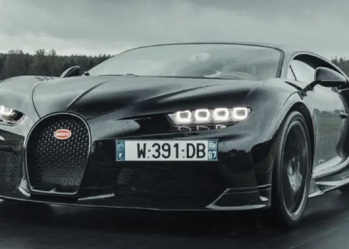 8 Deretan Mobil Sport Bugatti Chiron Paling di Incar Pecinta Otomotif di Dunia Chiron Memiliki Fitur Otomatis 