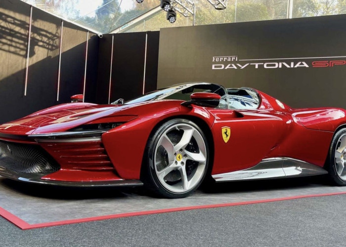 Mobil Sport Balap Ferrari Daytona SP3 Dinobatkan Sebagai Supercar Terindah 2024 Desain Model Baru