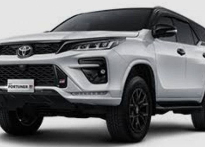 Toyota Fortuner GR 4L Petrol 4WD SUV Handal dan Tanggung Memiliki Teknologi Canggih dan Sistem Otomatis