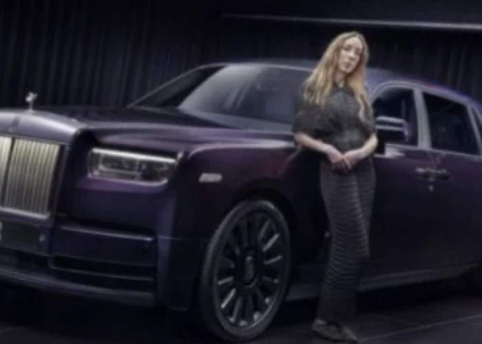 5 Selebritis Terkaya di Dunia Pemilik Rolls-Royce Phantom dengan Teknologi Canggih dan Fitur Otomatis 