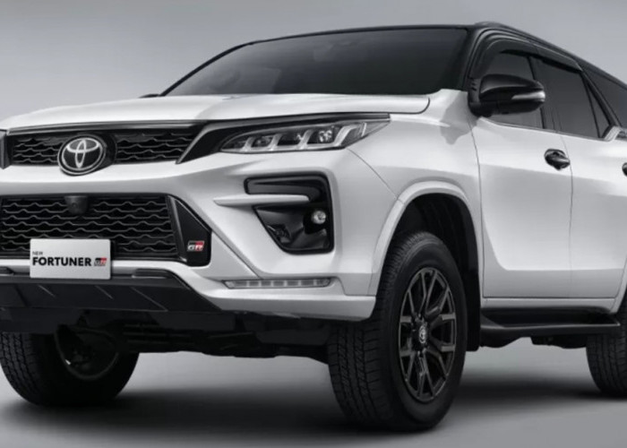 Toyota Fortuner Diesel 4x4 GR Sport Terbaru Mobil SUV Mewah Desain yang Memukau dan Memikat