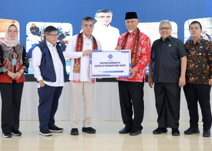 Kemnaker Salurkan Bantuan Rp30,3 Mi liar untuk Pemulihan Ekonomi Sumbar