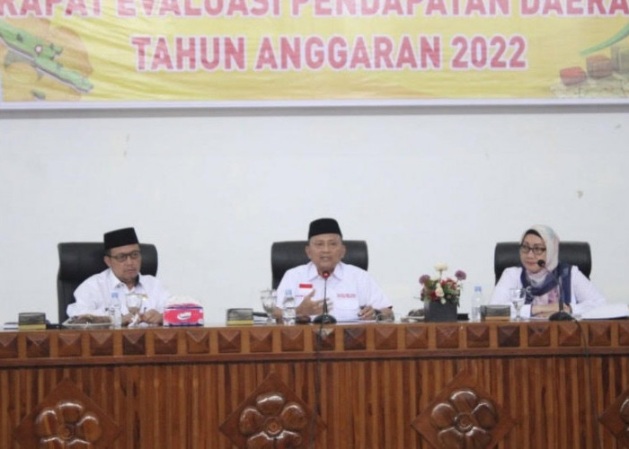 Pemprov Bengkulu  Evaluasi Pendapatan Daerah 2022