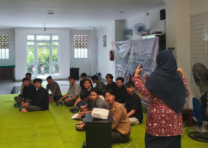   Kunjungi Ponpes, Prodi Spesialis Keperawatan Medikal Bedah UNIMUS Lakukan Pengabdian Masyarakat