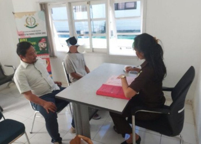 Rekam Video Pornografi Anak Tiri, Tersangka Dilimpahkan ke Kejari Seluma