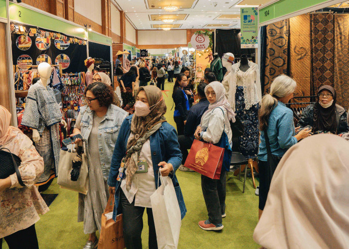   Bank Mandiri Dorong UMKM Kreatif Naik Kelas, Pacu Ekonomi Nasional