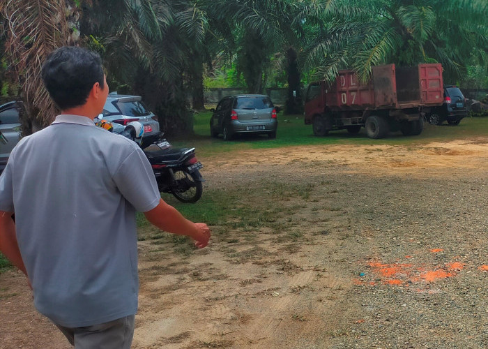 Terbatas Angkut Sampah, Kontainer DLHK Bengkulu Selatan Rusak