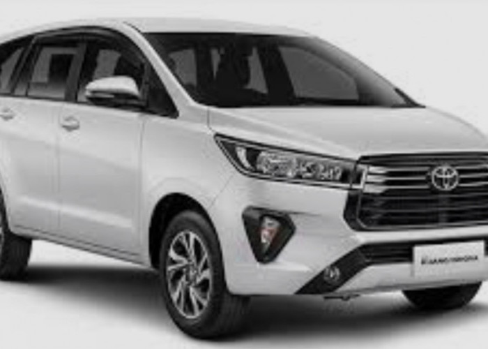 Toyota Kijang Innova Reborn Mobil Laris di Pasar Otomotif, Desain Canggih, Mewah Nyaman untuk Perjalanan Jauh