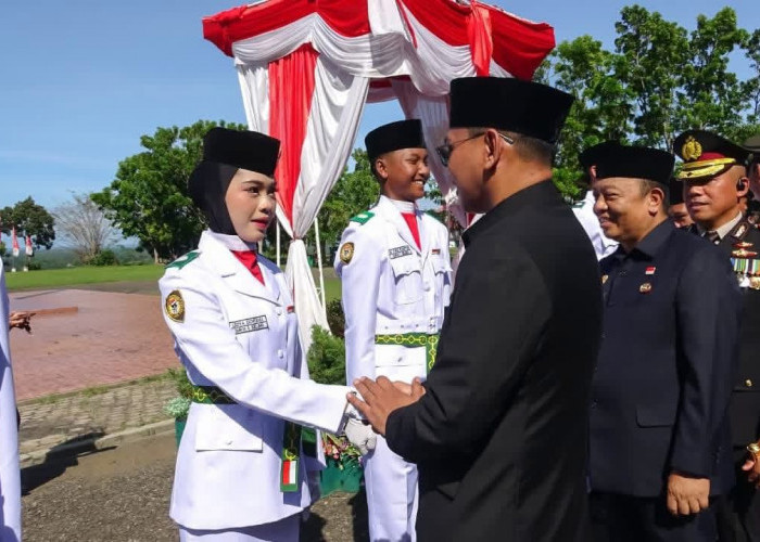   Bupati Seluma  Bubarkan Paskibraka, Ini Pesannya