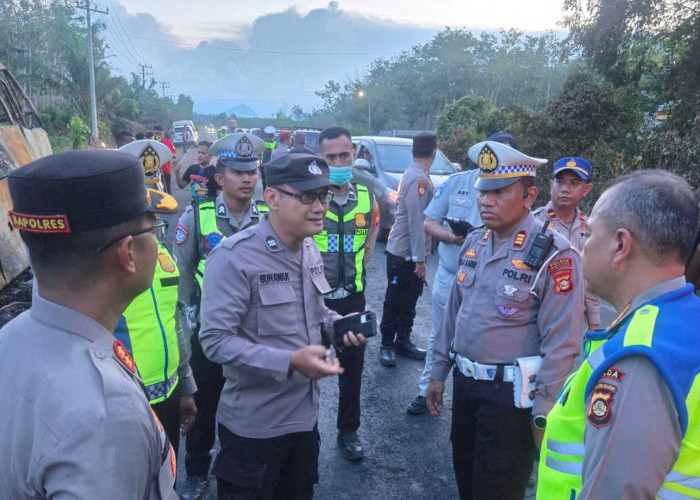 Lakalantas Terbakarnya Bus ALS dan Truk Tangki di Muratara, 16 Tewas! Simak Kronologinya
