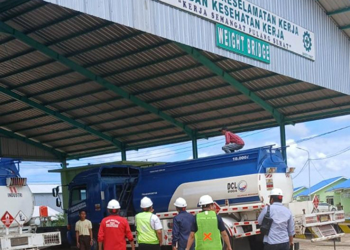 DLH Seluma Turun ke PT OSL, Ini Yang Ditemukan Pihak DLH