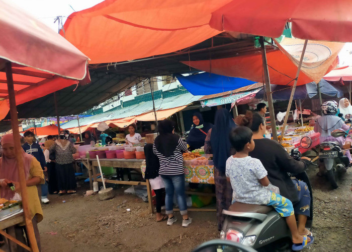 Ramadhan Pertama, Pasar Kuliner Ampera membeludak