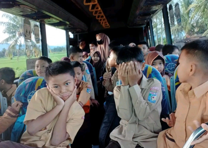 Kurangi Angka Kecelakaan, Dishub Bengkulu Selatan Fasilitasi Bus Sekolah