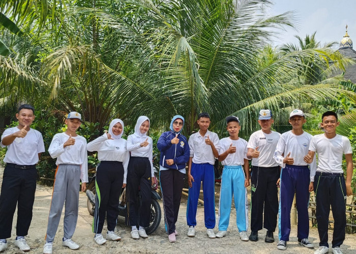 Siswa SMKN 2 Seluma Terpilih Jadi Pengibar Sang Merah Putih pada HUT RI Ke-81 Tingkat Kabupaten dan Kecamatan