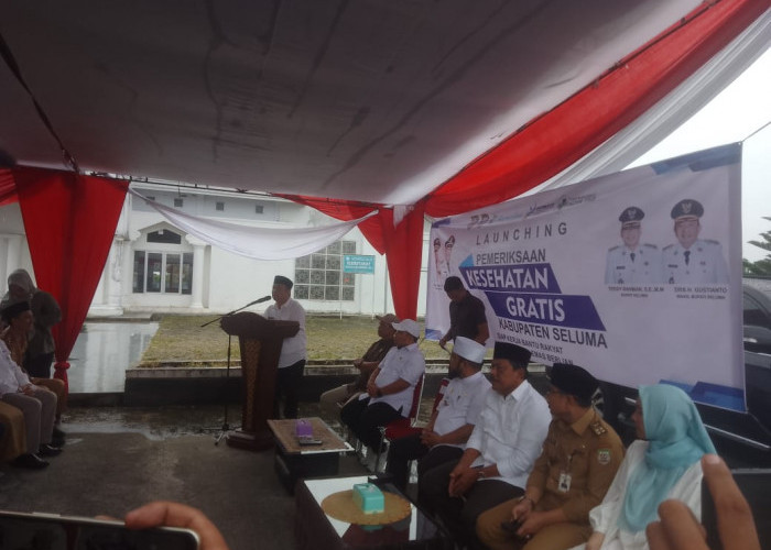 Gubernur dan Wakil Gubernur Bengkulu Kunjungi Seluma, Lauching Pemeriksaan Kesehatan dan Pasar Murah