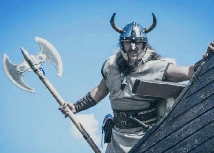 Sejarah Pasukan Viking di Inggris, Akhir Abad ke 8 Masehi