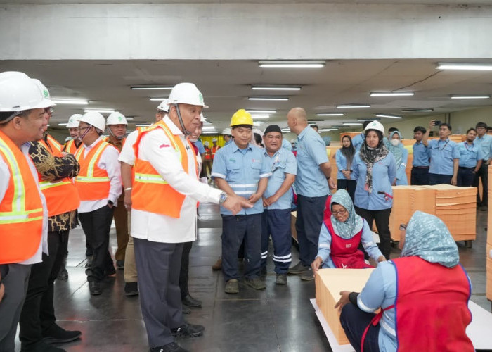 Wamenaker Minta Perusahaan Konsisten Jalankan Norma Ketenagakerjaan agar Pekerja Terlindungi