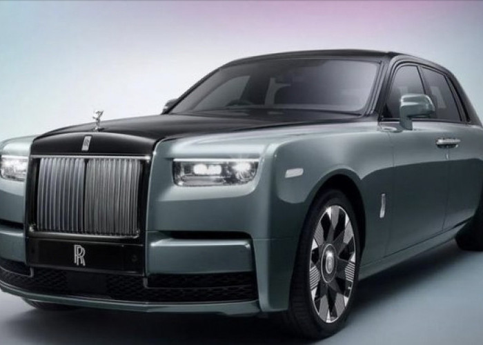 Eksklusivitas Rolls-Royce Melangkah Menuju Masa Depan dengan Fitur Hibrida