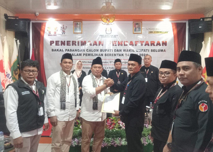  Puluhan Ribu Simpatisan Antar Erjon Daftar ke KPU Seluma