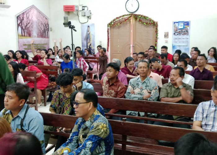 Natal GPDI Cahaya Negeri Seluma Dihadiri 102 Jemaat, Pendeta Jonni Sampaikan Hal Ini