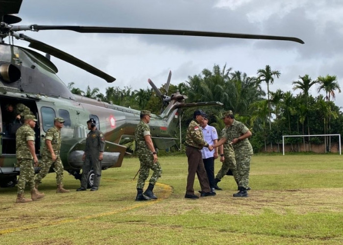  Tinjau  Pembangunan Batalyon TP 891/MS di Seluma, Menhan RI ke Seluma