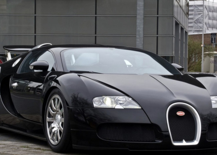 Bugatti Veyron: Perpaduan Elegan Antara Desain, Fitur Otomatis, dan Teknologi Inovatif
