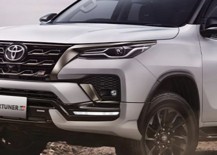 Fortuner GR Sport SUV Tangguh Desain  Gagah dan Fitur Sistem Canggih Bergerak Secara Otomatis