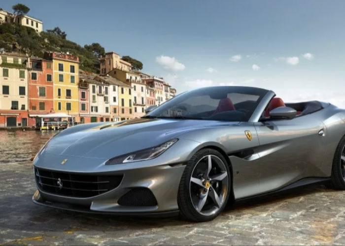 Ferrari Mengenalkan Portofino SUV Berteknologi Tinggi Populer Dunia Otomotif Berperforma Tinggi Buatan Italia