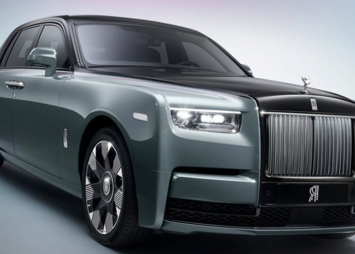 Mengintip Keanggunan dan Kecanggihan Rolls-Royce Phantom Istimewaan dan Spesial 2024 Siap Diluncurkan