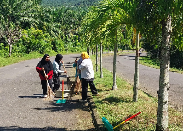 Petugas Kebersihan Belum Direkut, DLH Seluma Berdayakan ASN untuk Kebersihan Lingkungan