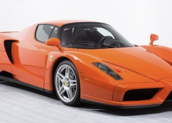 Mobil Sport Ferrari Enzo Orange Kombinasi Kekuatan dan Kemewahan Harga Rp 60 Miliar