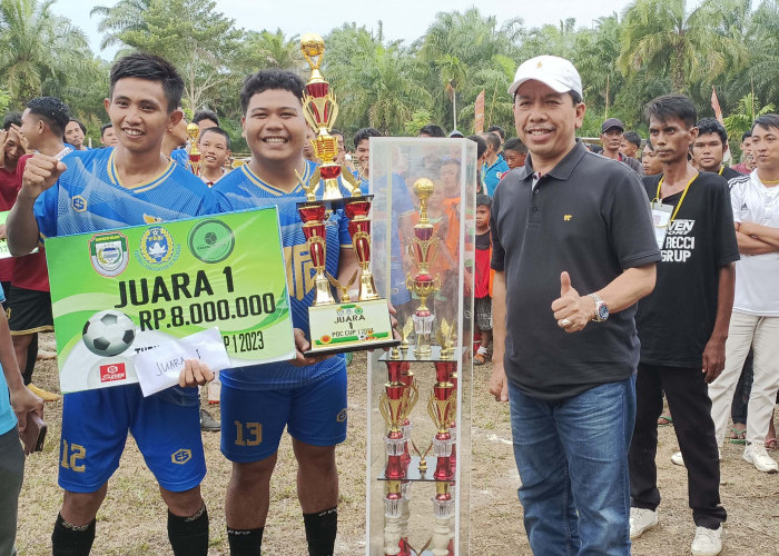  PDC Cup Ke- 1,  Turnamen Sepak Bola Desa Padang Cekur Seluma Sukses! Talang Tinggi Juara