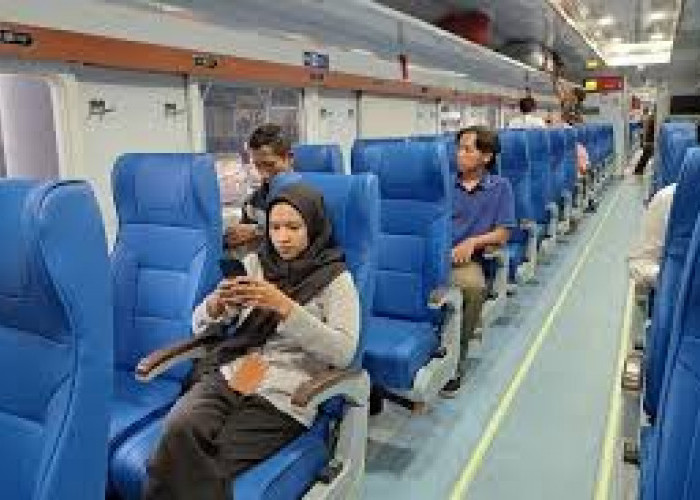 KA Pangrango Bogor-Sukabumi  Mulai Gunakan Kereta Ekonomi New Generation, Pengganti Kelas Bisnis