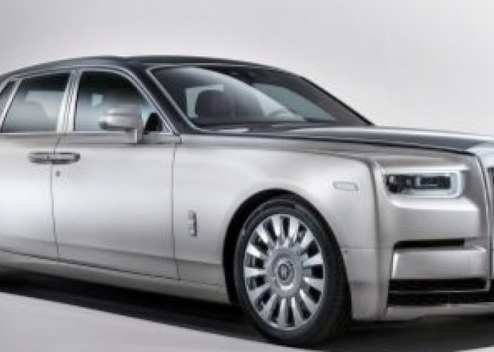 Rolls-Royce Phantom Terbaru Eksklusivitas dan Kemewahan Menciptakan Atmosfer yang Memikat Pecinta Otomotif 