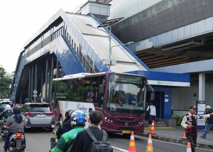 Imbas Akses ke Stasiun Semakin  Mudah, Pengguna LRT Jabodebek di Stasiun Harjamukti Naik