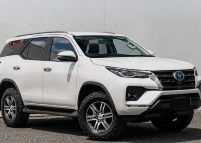 Toyota Fortuner Sport Desain Mewah dan Gagah, Populer di Pasar Otomotif Indonesia