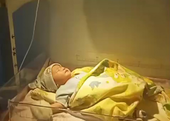 Bayi Yang Ditemukan Di Desa Pagar Agung, Hembuskan Nafas Terakhir Di RS Bhayangkara Kota Bengkulu 
