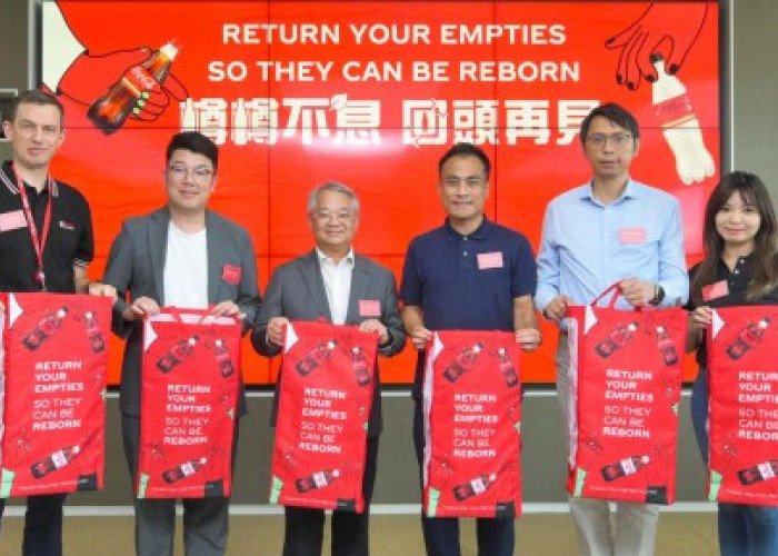 Coca-Cola di Hong Kong Daur Ulang Botol Plastik, Ciptakan Botol Baru dengan Memanfaatkan Fasilitas Sendiri