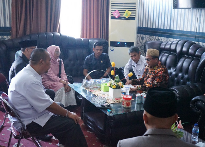 Sudah Lengkap, KPU Seluma Serahkan Dokumen PAW Almarhum Ramadhansyah ke DPRD