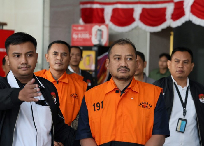 OTT KPK di Pemalang: Bupati, Orang Kepercayaan hingga Oknum Pegawai KPK Jadi Tersangka