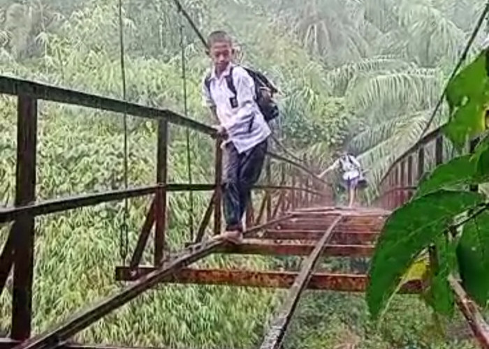 Jembatan Desa Simpang Belum Dibangun Bulan Ini