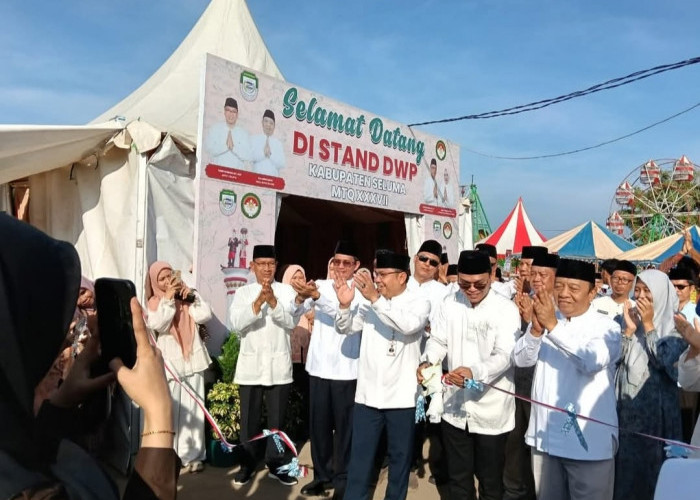 Bupati Launching Pameran UMKM dan Pawai Taaruf Rangkaian MTQ ke-37 Provinsi Bengkulu di Seluma