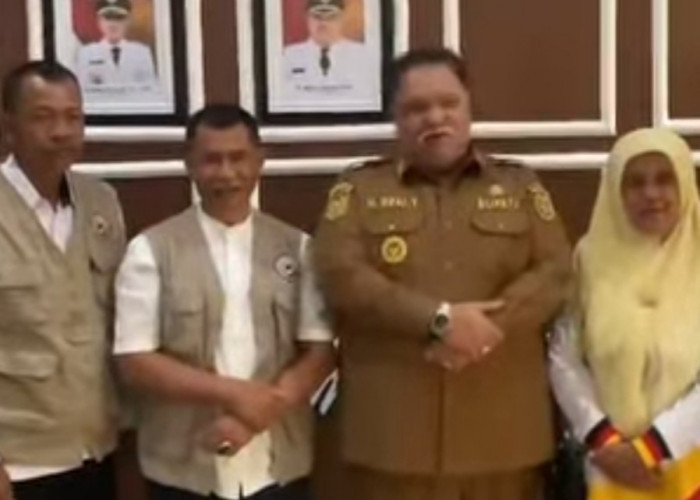 Bersama IKM, Bupati BS Ikut Galang Dana Musibah Bencana Alam di Sumatra Barat, Ajak OPD Berpartisipasi