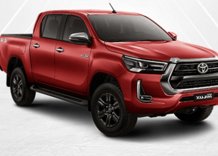 Hilux Double Cabin 2.4, 4X4 DSL MT Mobil SUV Mewah dan Tangguh Desain Dengan Kokoh Mampu Disegala Medan