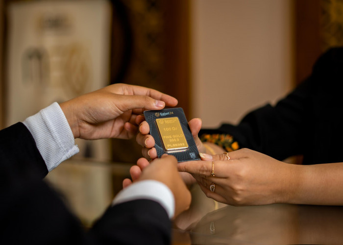 Pegadaian Jamin Emas Masyarakat di Pegadaian