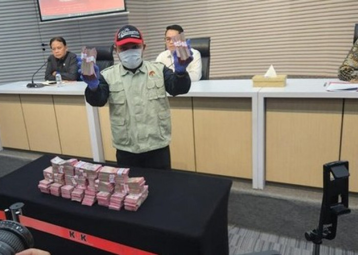 OTT  Ketua dan Waka PN Depok Sempat Kejar-kejaran