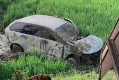 Lagi, KA Agro Bromo Tabrak Avanza di Grobogan Jawa Tengah