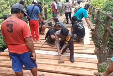   Demi Keselamatan Pengguna Jalan, Polres Seluma Selesaikan Rehab Jembatan Viral di Lubuk Sandi 